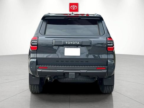 New 2026 Toyota 4Runner TRD Off-Road Premium AWD/4WD image 4