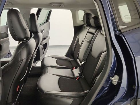 Used 2019 Jeep Compass Trailhawk image 25