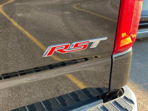 Certified 2022 Chevrolet Silverado 1500 RST image 13