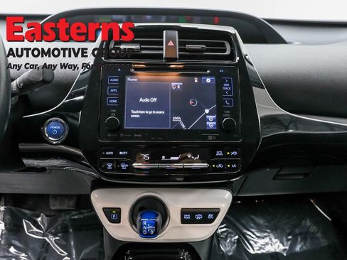 Used 2018 Toyota Prius Prime Plus image 12