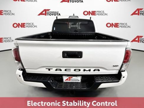Certified 2020 Toyota Tacoma TRD Off-Road w/ Technology Package AWD/4WD image 8