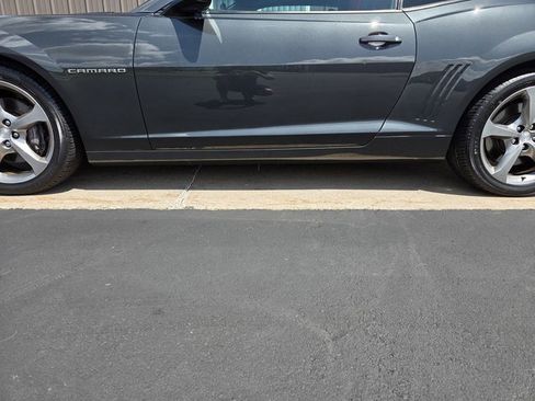 Used 2014 Chevrolet Camaro SS w/ RS Package RWD image 9