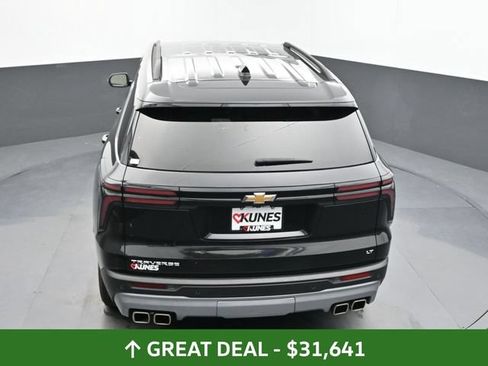 Used 2024 Chevrolet Traverse LT FWD image 45