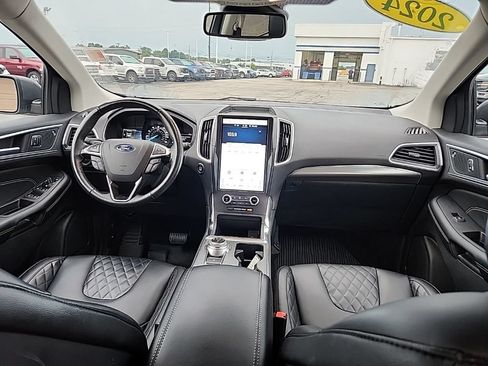 Used 2024 Ford Edge Titanium AWD/4WD image 35