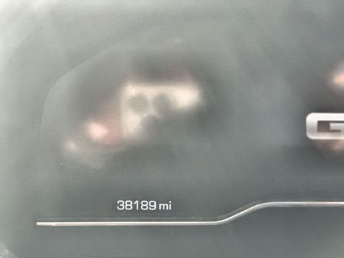 Certified 2022 GMC Yukon SLE w/ Gmc Pro Safety Plus Package image 4