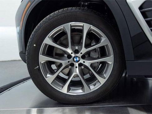 New 2026 BMW X5 xDrive40i image 26
