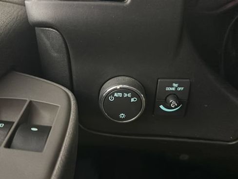 Used 2021 Chevrolet Express 2500 Extended RWD image 10