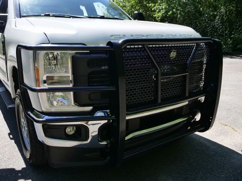 Used 2023 Ford F350 XL w/ XL Chrome Package AWD/4WD image 9