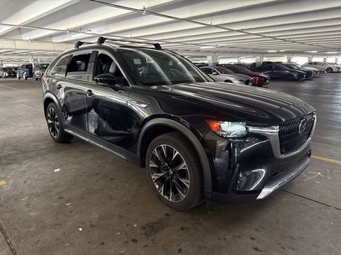 Used 2024 MAZDA CX-90 Plug-In Hybrid w/ Premium Plus AWD/4WD image 3
