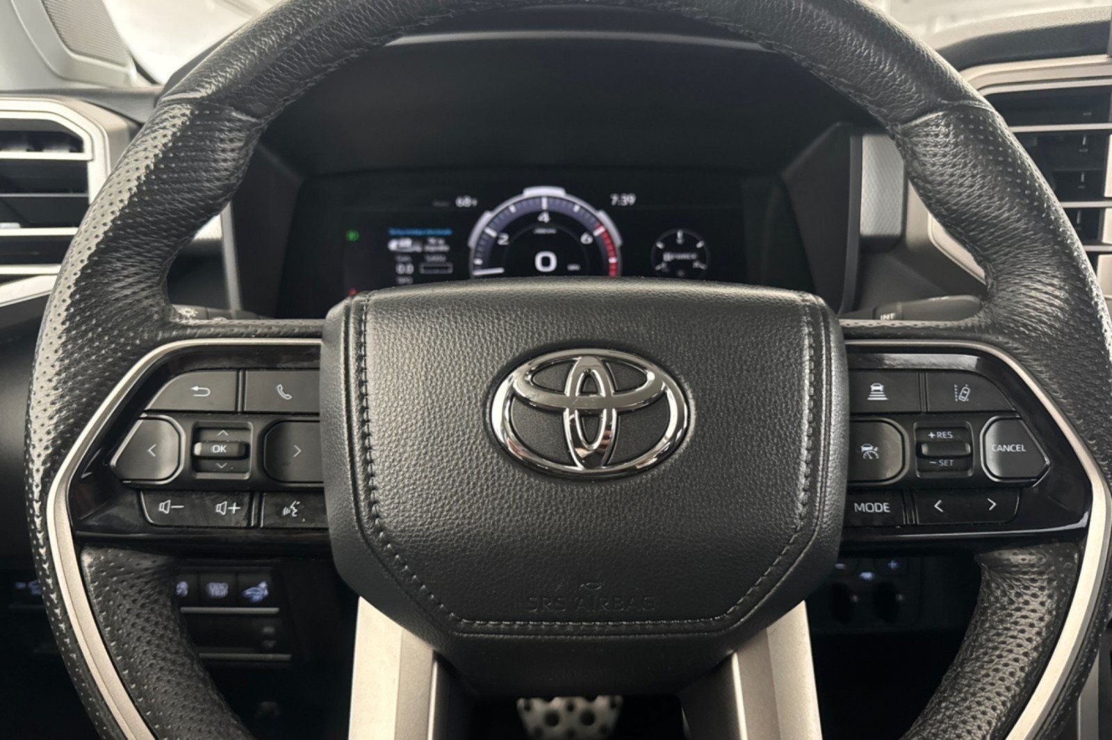 Used 2024 Toyota Tundra Limited w/ TRD Off-Road Package AWD/4WD image 21