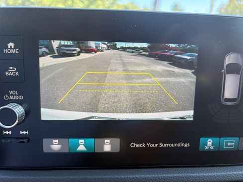 Used 2025 Honda CR-V EX-L image 23