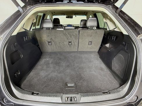 Used 2022 Ford Edge Titanium image 32