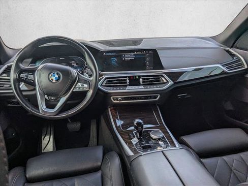 Used 2023 BMW X5 xDrive45e image 16