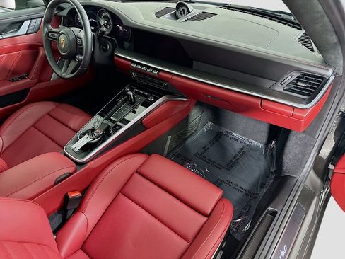 Certified 2024 Porsche 911 Turbo image 28