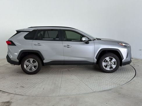 Certified 2025 Toyota RAV4 XLE w/ Convenience Package AWD/4WD image 8