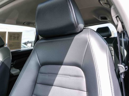 Used 2024 Honda CR-V EX-L image 22