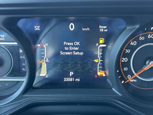 Used 2025 Jeep Wrangler Unlimited Sport AWD/4WD image 9