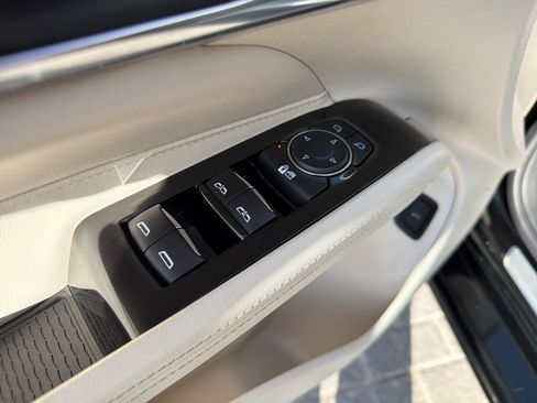 Used 2023 Cadillac CT4 Premium Luxury w/ Technology Package image 11