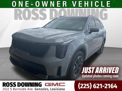 Used 2025 Kia Sorento S w/ Panoramic Sunroof Package