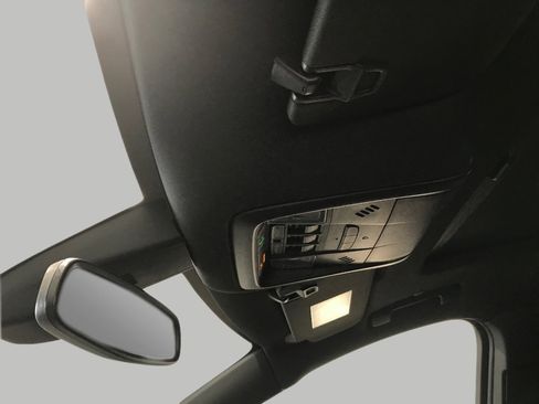 Certified 2023 Buick Enclave Essence w/ Experience Buick Package image 16