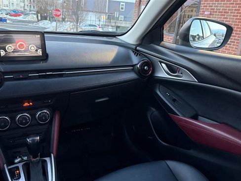 Used 2018 MAZDA CX-3 Touring w/ Preferred Equipment Package image 25