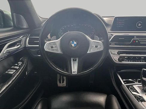 Used 2021 BMW M760i xDrive w/ Luxury Rear Seating Package AWD/4WD image 6