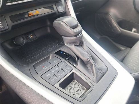 Used 2024 Toyota RAV4 XLE AWD/4WD image 14