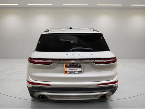 Used 2021 Lincoln Corsair AWD w/ Equipment Group 101A image 4