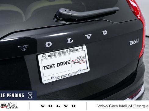 Used 2024 Volvo XC90 B6 Ultimate w/ Protection Package Premier AWD/4WD image 40