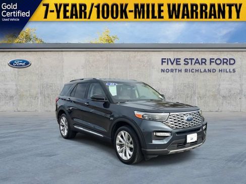 Used 2022 Ford Explorer Platinum w/ Class IV Trailer Tow Package AWD/4WD image 2
