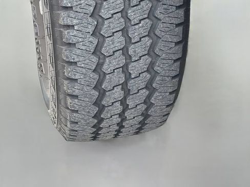 Used 2024 Ford F250 Lariat w/ FX4 Off-Road Package AWD/4WD image 42