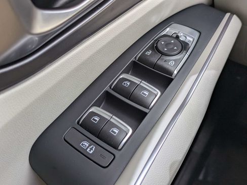Certified 2023 Kia Sorento S FWD image 31