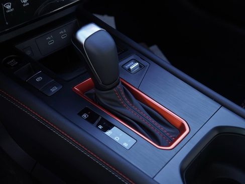 New 2026 Nissan Kicks SR image 13