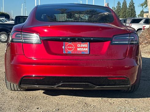 Used 2024 Tesla Model S image 8