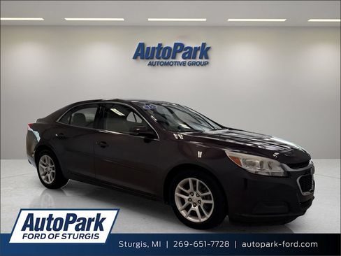 Used 2015 Chevrolet Malibu LT w/ Power Convenience Package FWD image 1