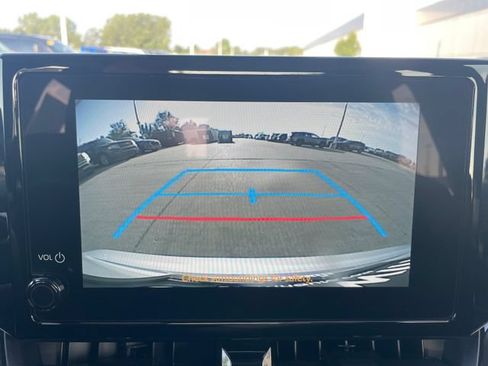 Used 2025 Toyota Corolla LE FWD image 14