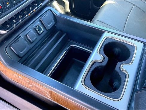 Used 2017 GMC Sierra 1500 SLT image 15