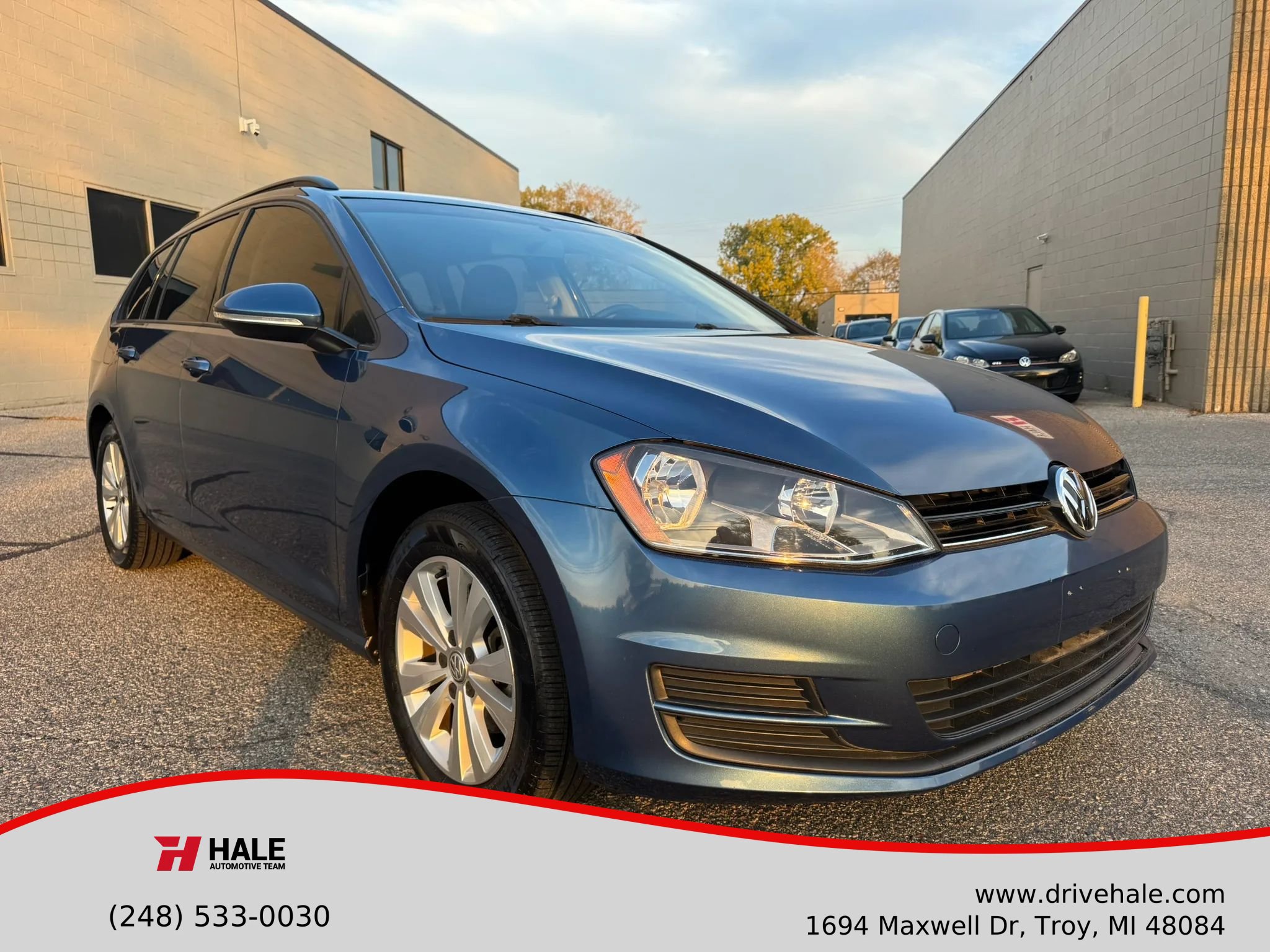 Used 2017 Volkswagen Golf S AWD/4WD image 1
