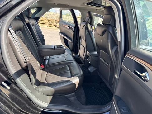 Used 2013 Lincoln MKZ FWD image 11
