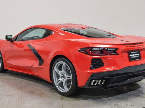 Used 2021 Chevrolet Corvette Stingray Preferred Cpe w/ 2LT image 9
