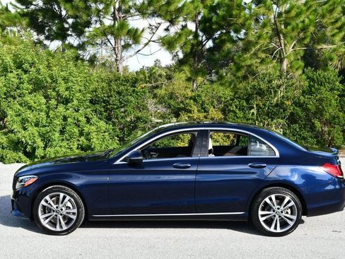 Used 2019 Mercedes-Benz C 300 4MATIC Sedan image 28