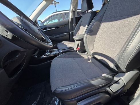Used 2025 Kia Seltos S image 28