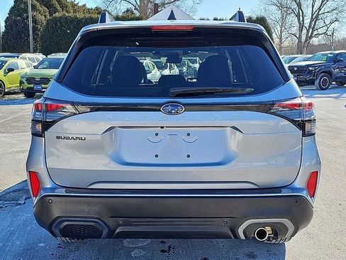 Certified 2025 Subaru Forester Limited image 5