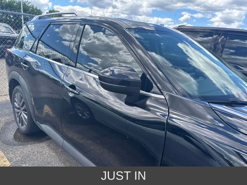 Used 2022 Nissan Pathfinder SL AWD/4WD image 24