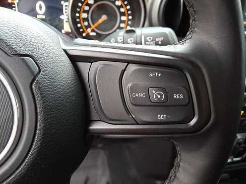 Certified 2022 Jeep Wrangler Unlimited Sport AWD/4WD image 22