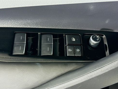 Used 2019 Toyota Corolla SE image 24