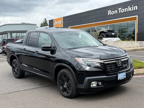 Used 2017 Honda Ridgeline Black Edition image 2
