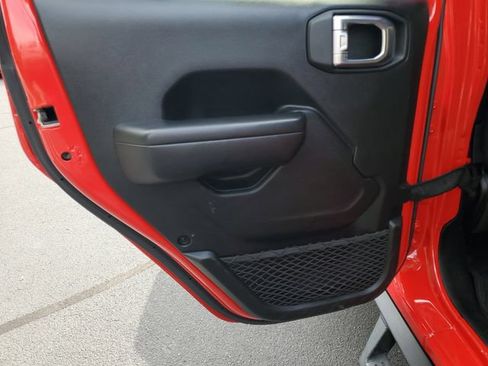 Used 2021 Jeep Wrangler Unlimited Sport AWD/4WD image 25