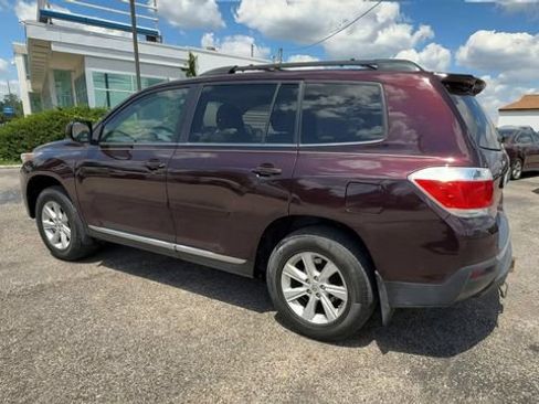 Used 2012 Toyota Highlander 4WD w/ Tech Pkg image 6