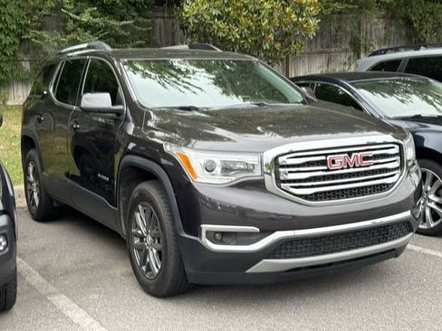 Used 2018 GMC Acadia SLT FWD image 6